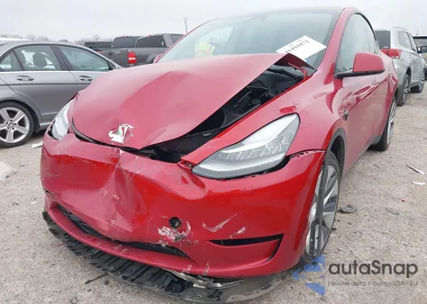 2023 Tesla Model Y Awd/Long Range Dual Motor All-Wheel Drive from USA, damaged, VIN 7SAYGDEE6PA027497